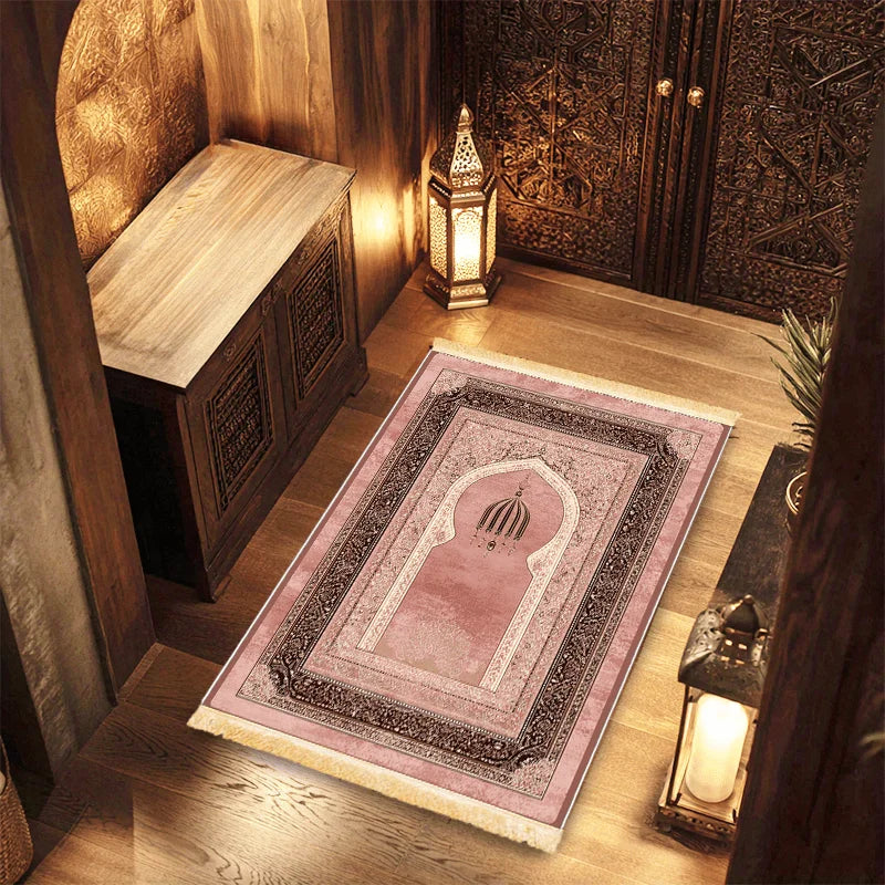 VIKAMA Oriental Prayer Mat – Soft, Warm & Non-Slip Pilgrimage Rug